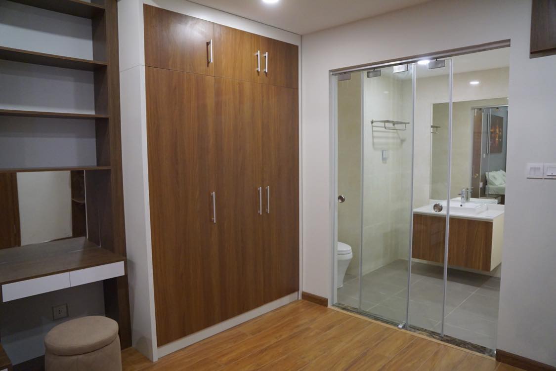 Bán căn hộ 3 ngủ full nội thất cao cấp dự án Discovery 302 Cầu Giấy