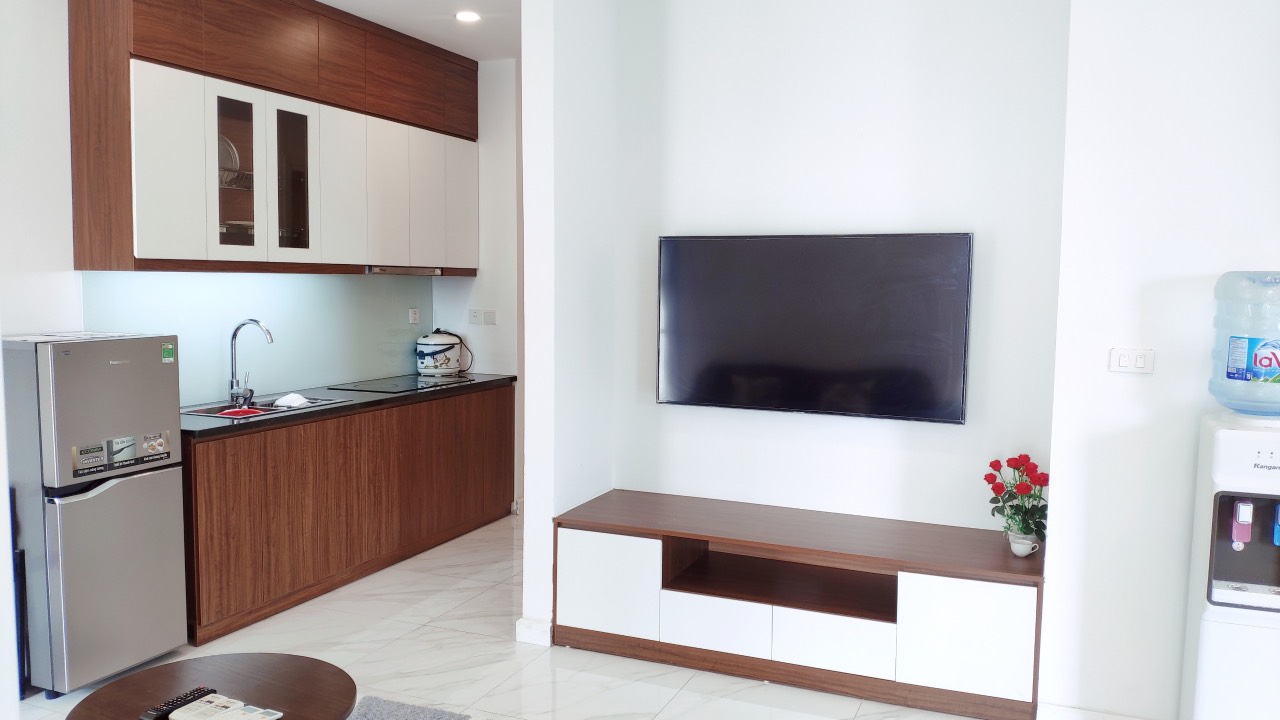 Cần cho thuê căn hộ cao cấp tòa D.El Dorado - Lạc Long Quân - Tây Hồ. Chung cư cao cấp nhìn ra Hồ Tây của tập đoàn Tân Hoàng Minh.