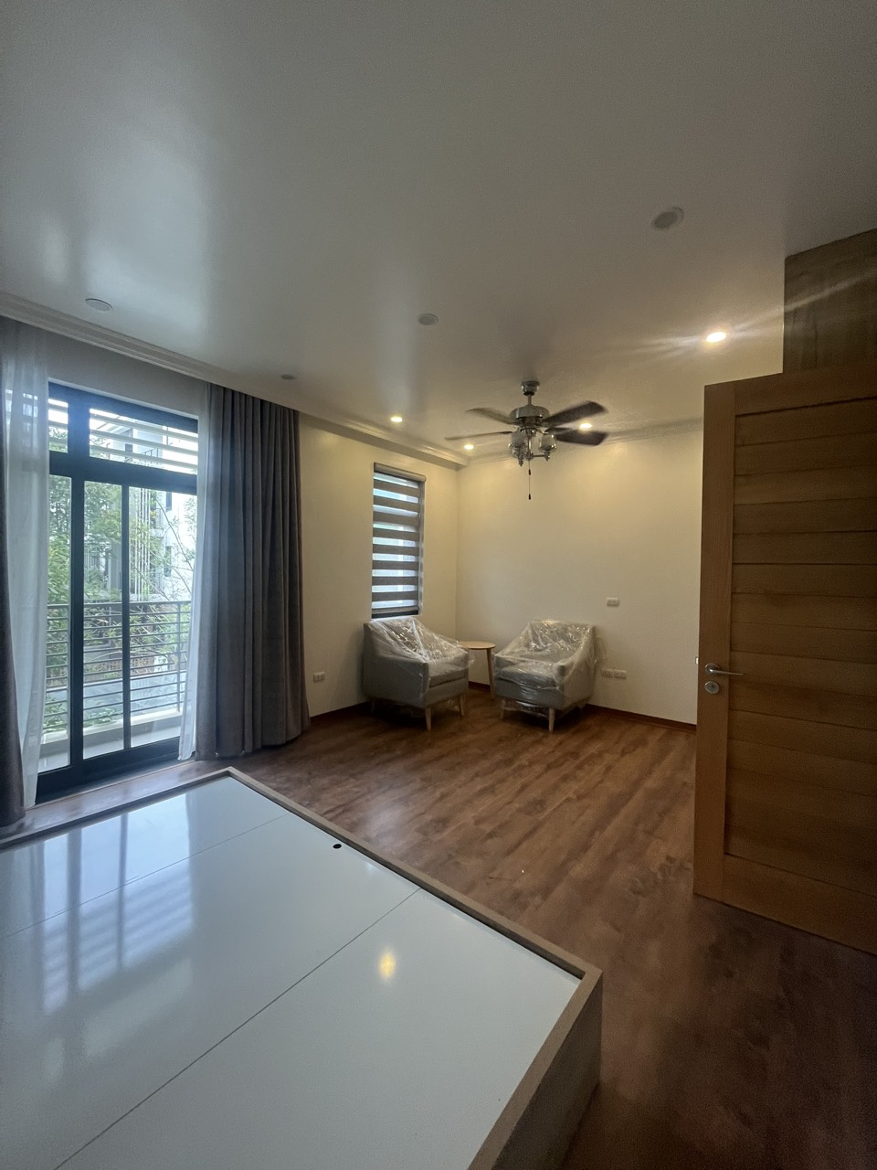 Cho thuê biệt thự liền kề Starlake