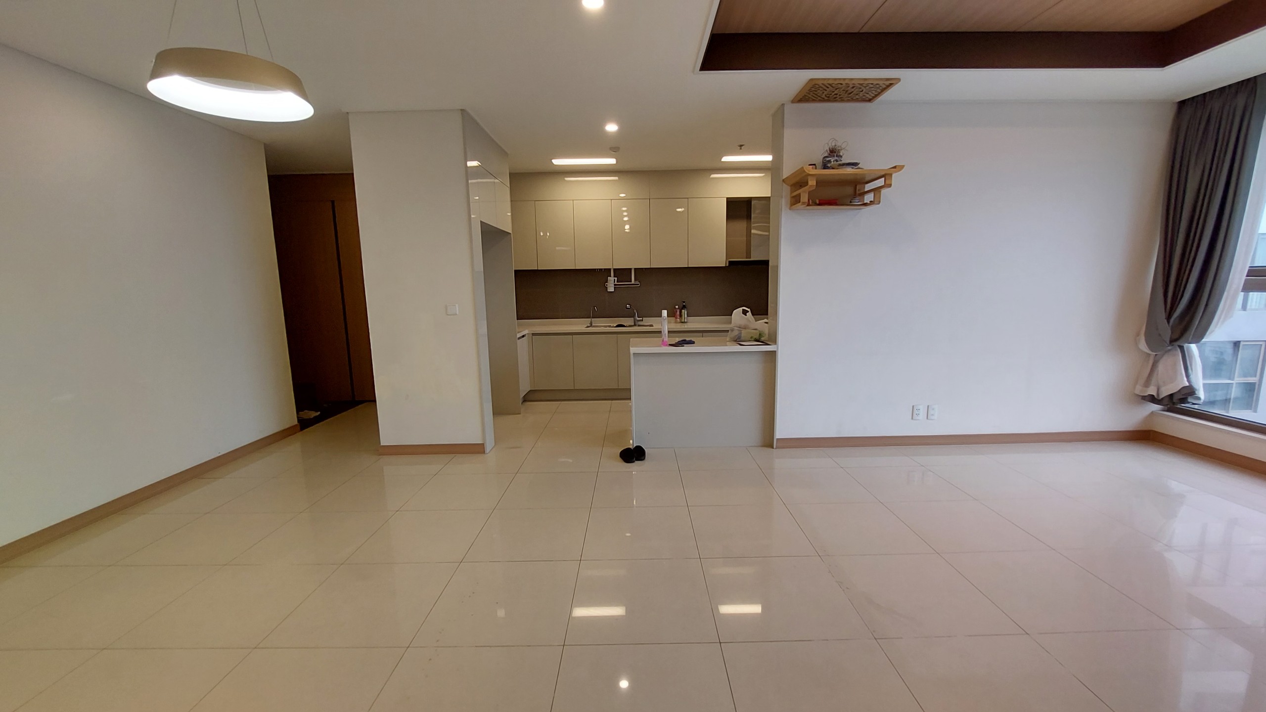 Cho thuê căn hộ 2 ngủ Không đồ Chung cư Starlake